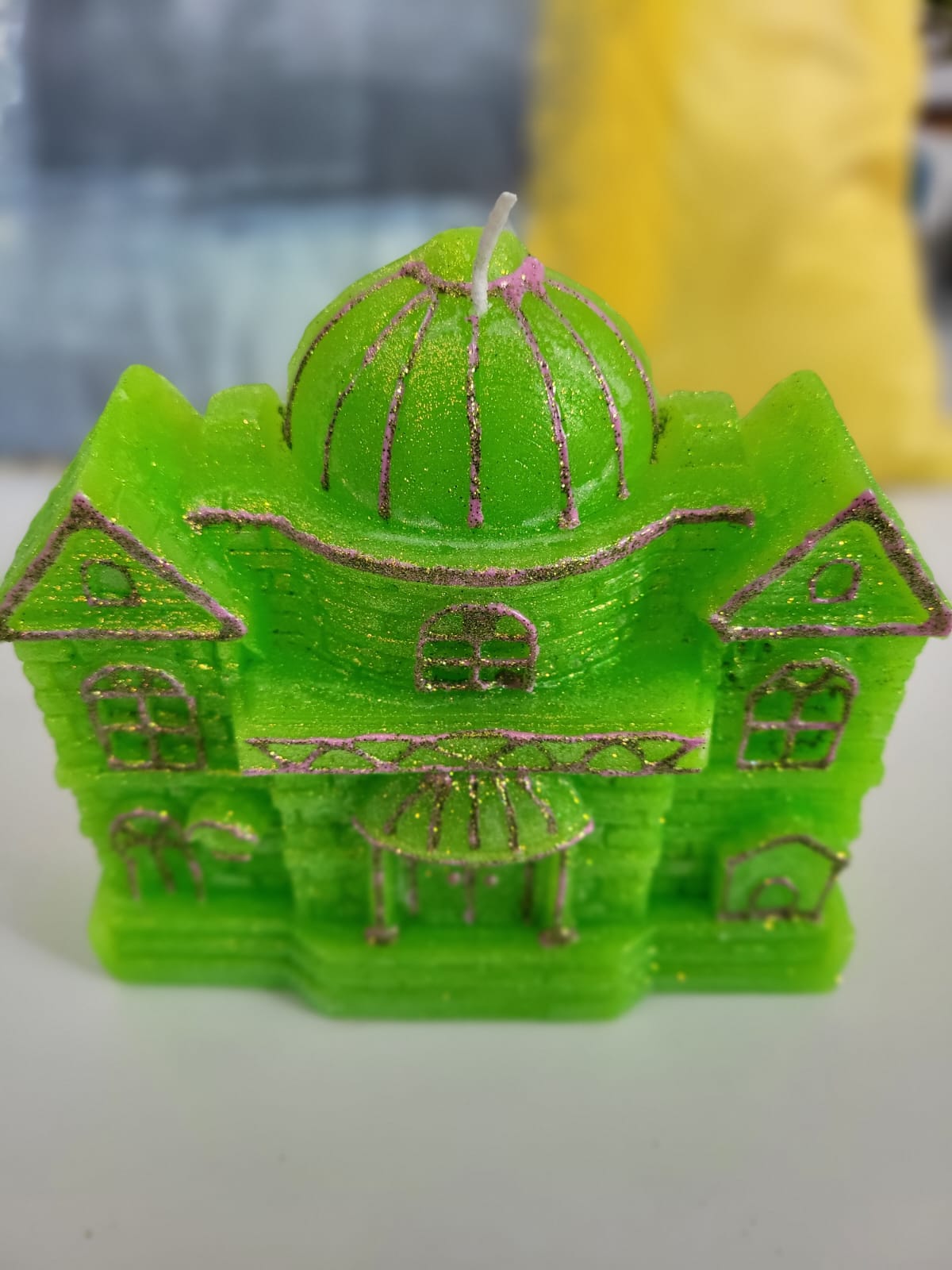 Sammy Schloss-Kerze Handgefertigte Schönheit im luxuriösen Schloss-Stil